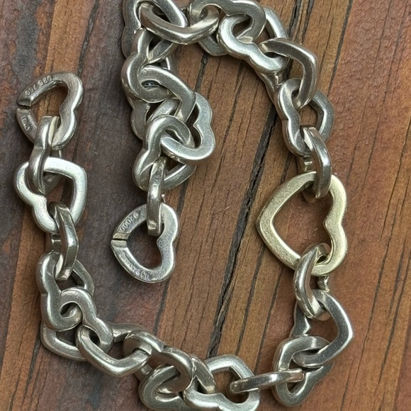 Tiffany & Co. 2000 Interlocking Gold Silver Hearts Retired Authentic Bracelet - Picture 10 of 15